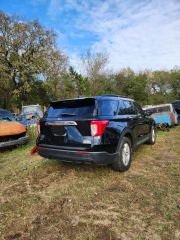 2022 Ford Explorer XLT - Exterior Rear Right Corner Image
